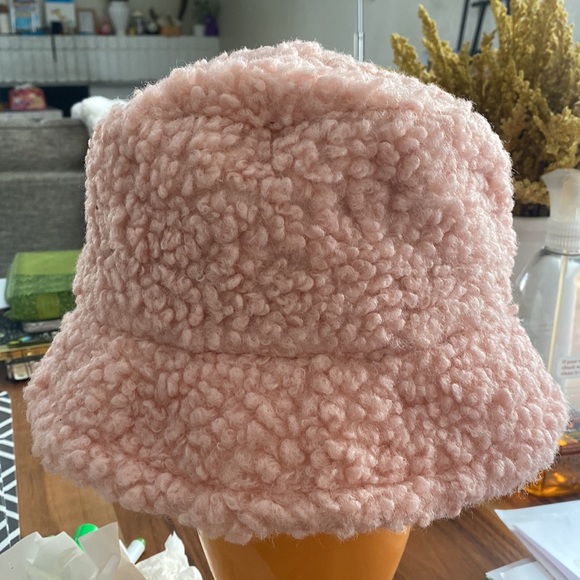 Teddy Bucket Hat Pink - Picture 2 of 3